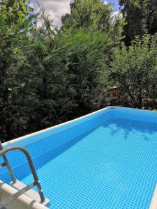 The swimming pool at or close to Apartment Luno
