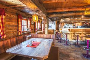 Restaurace v ubytování Gehwolfalm Berghotel