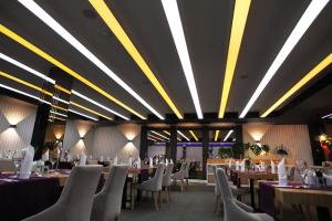 Restaurace v ubytování Elba Hotel
