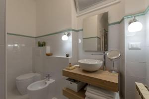 Kúpeľňa v ubytovaní FLORENCE FIORINO APARTMENT