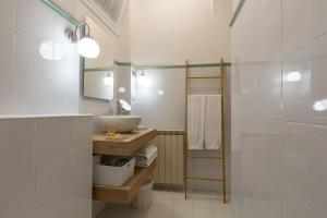 Kúpeľňa v ubytovaní FLORENCE FIORINO APARTMENT + 13 fotografií