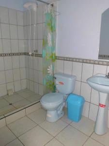 Koupelna v ubytování La Torre Inn