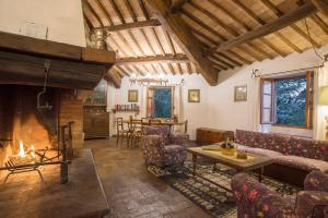 Posezení v ubytování Castello Di Proceno Albergo Diffuso In Dimora D'Epoca