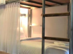 Ліжко або ліжка в номері REST IS MORE hostel