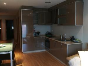 Küche/Küchenzeile in der Unterkunft APartamento 2 Habitaciones