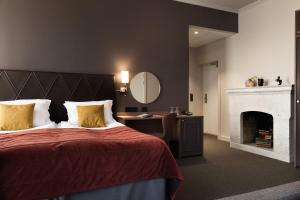 Postel nebo postele na pokoji v ubytování Elite Stora Hotellet Örebro