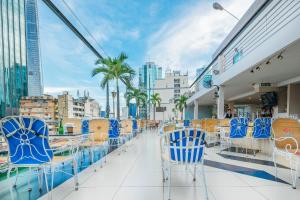 Bazén v ubytování Huong Sen Hotel nebo v jeho okolí