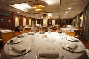 Restaurace v ubytování Hotel Montermoso