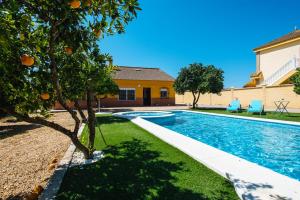 Villa Oasis Los Naranjos con jacuzzi 15 min Sevilla ...