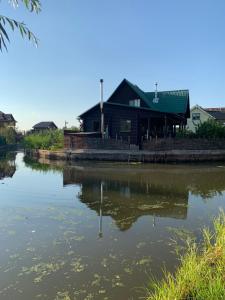 Φωτογραφία από το άλμπουμ του Рыбацкий домик σε Mayaki