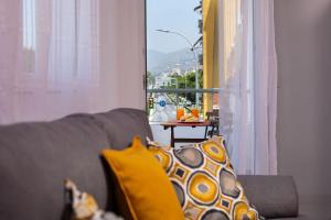 Część wypoczynkowa w obiekcie WintowinRentals All Comforts Málaga Center
