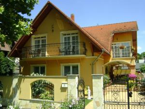 Budova, v ktorej sa vila nachádza