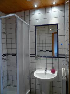 Kylpyhuone majoituspaikassa A l'Ancien Moulin