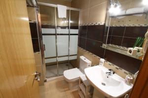 Foto dalla galleria di Alojamientos Toletvm a Toledo Altre 14 foto