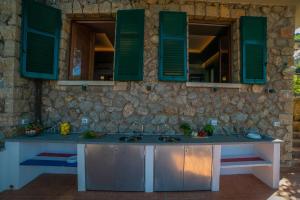 Cucina o angolo cottura di Croce Suite with Terrace