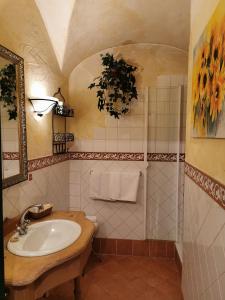 
A bathroom at Hotel Schrannenhof
