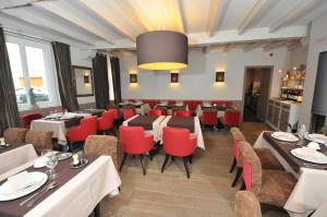 Restaurace v ubytování Logis Hôtel Le Central