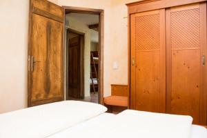 Voodi või voodid majutusasutuse Hotel Casa Rustica - Eintrittskarten für den Europapark erhalten Sie garantiert über uns! toas
