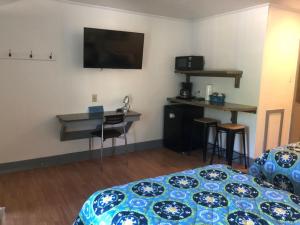TV/Unterhaltungsangebot in der Unterkunft Swell Motel