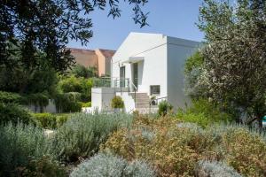 Gallery image of Sunlight Breeze Villa in Chania Town