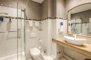 Koupelna v ubytování Das 53°Hotel