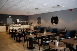 Restaurace v ubytování City Central Hotel Örebro by First Hotels