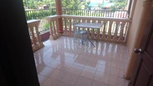 Balkón nebo terasa v ubytování Homestay Roomstay Muar Srizahrani