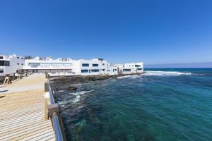 Gallery image of Eco Fisherman's Seafront Cottage in Arrieta