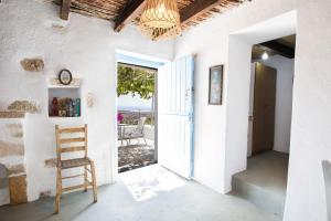Fotografie z fotogalerie ubytování Vatha Traditional Cottage with a view v destinaci Karpathos