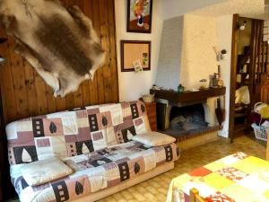 Postel nebo postele na pokoji v ubytování Duplex 6 à 8 couchages calme avec solarium plein Sud