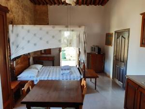 Кровать или кровати в номере Karpaz Stone House