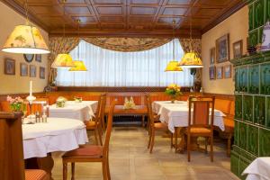 Restaurace v ubytování Hotel Wilder Mann
