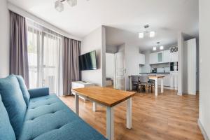 Kuchyňa alebo kuchynka v ubytovaní Apartamenty Cypel Helski