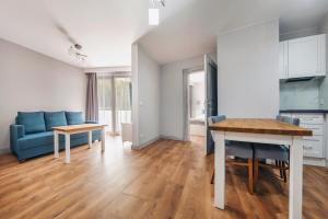 Kuchyňa alebo kuchynka v ubytovaní Apartamenty Cypel Helski