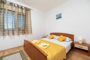 Postel nebo postele na pokoji v ubytování Villa Sea Lady + 33 fotografií