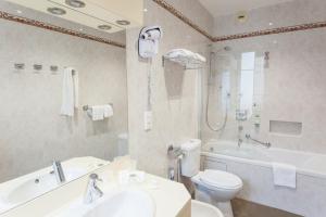 Best Western Plus Hotel Carlton Annecy