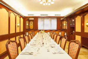 Restaurace v ubytování Hotel Wilder Mann