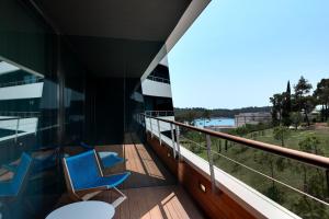 Балкон или терраса в Lone Hotel by Maistra Collection