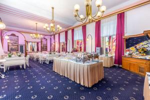 Restaurace v ubytování Hotel Galeb