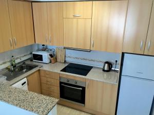 Galeriebild der Unterkunft Apartamento en Campoamor con vista al mar in Dehesa de Campoamor
