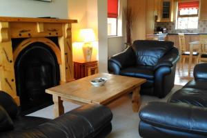 Ruang duduk di Tranquil sea view in Kenmare