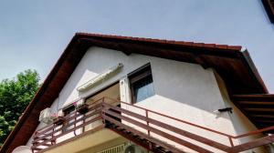 Balkón alebo terasa v ubytovaní Charlie Vendégház,emelet 8 fős,100m2-es apartman