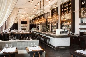 O lounge ou bar de Hotel Place D'Armes