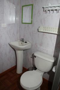 Um banheiro em Laguna Verde Cabaña