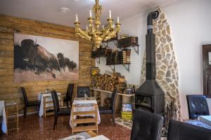 TV a/nebo společenská místnost v ubytování Villa Palmer I Beachhouse
