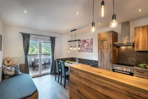 Kuchyňa alebo kuchynka v ubytovaní Das Talblick - Appartments