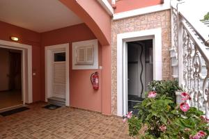 Fotografie z fotogalerie ubytování Angela Pool Apartments v destinaci Agios Georgios Pagon