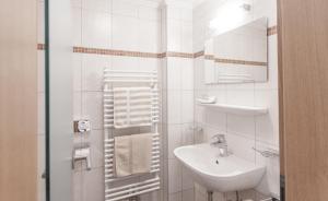 Koupelna v ubytování Garni Ötztal ROOMS & APARTS