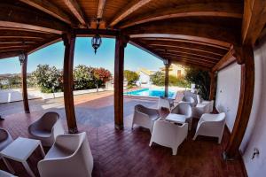 The swimming pool at or close to residence scala dei turchi