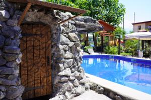 Piscina di Ponto Hotel o nelle vicinanze